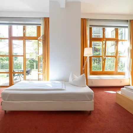 Hotel 26